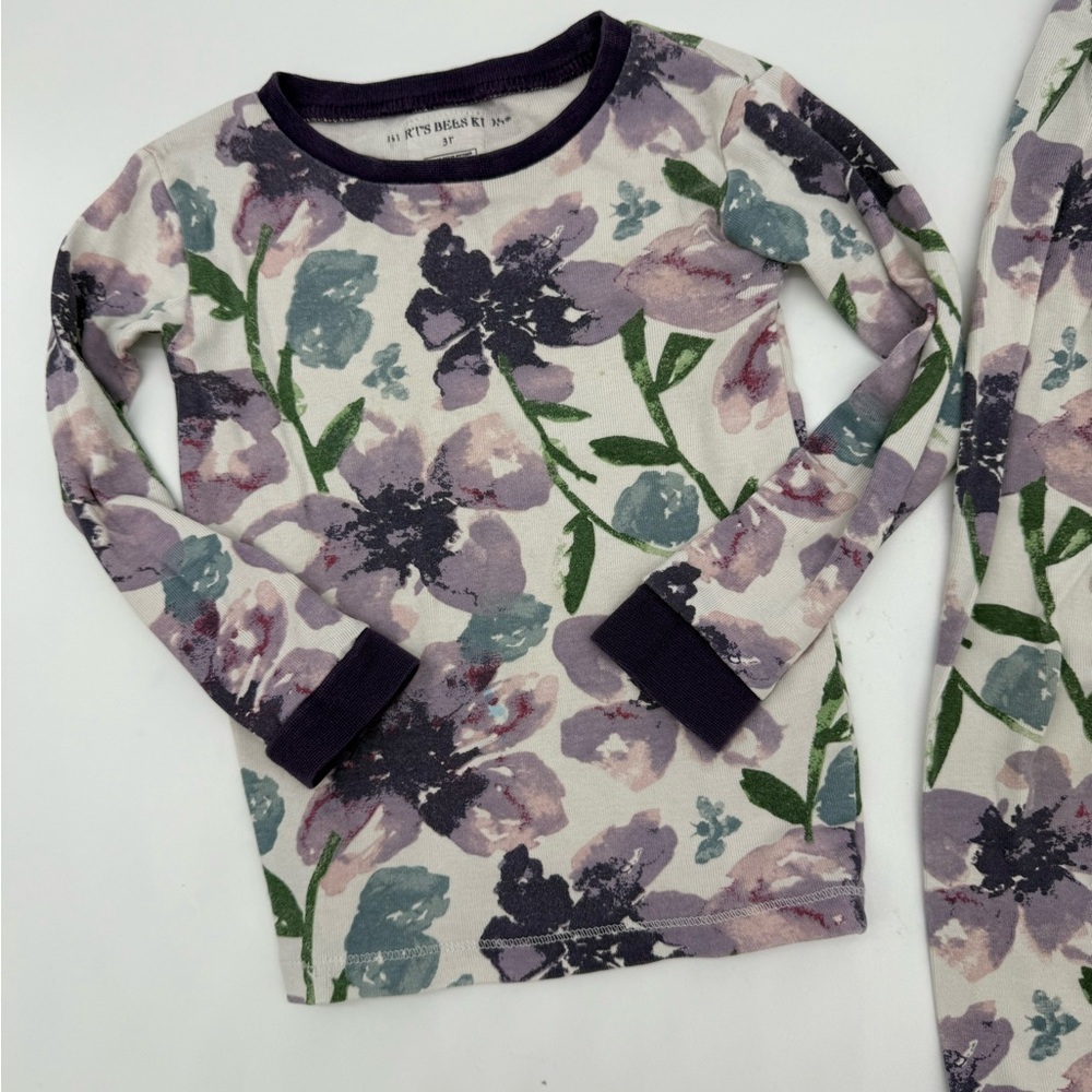 Burt's Bee Kids Floral Kids Pajamas Set - Picture 2 of 8